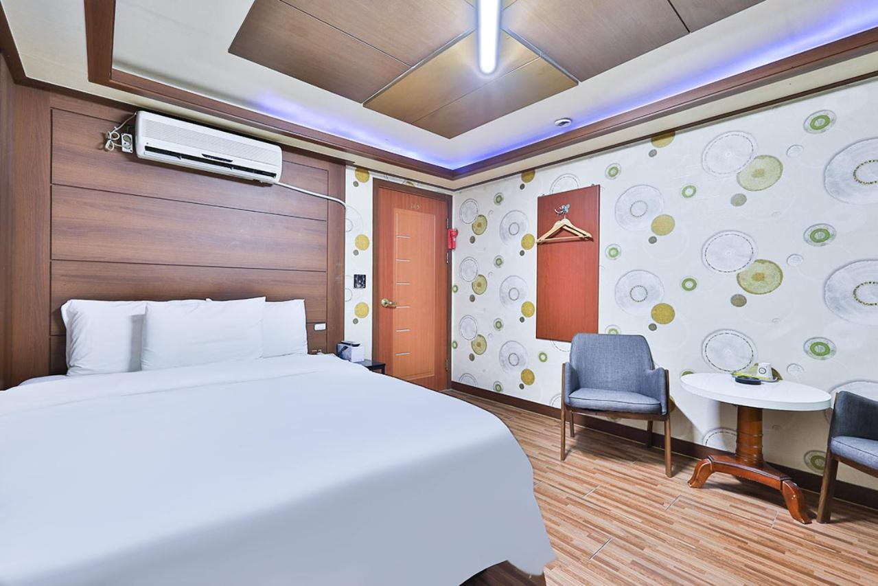Picasso Motel Séoul Extérieur photo