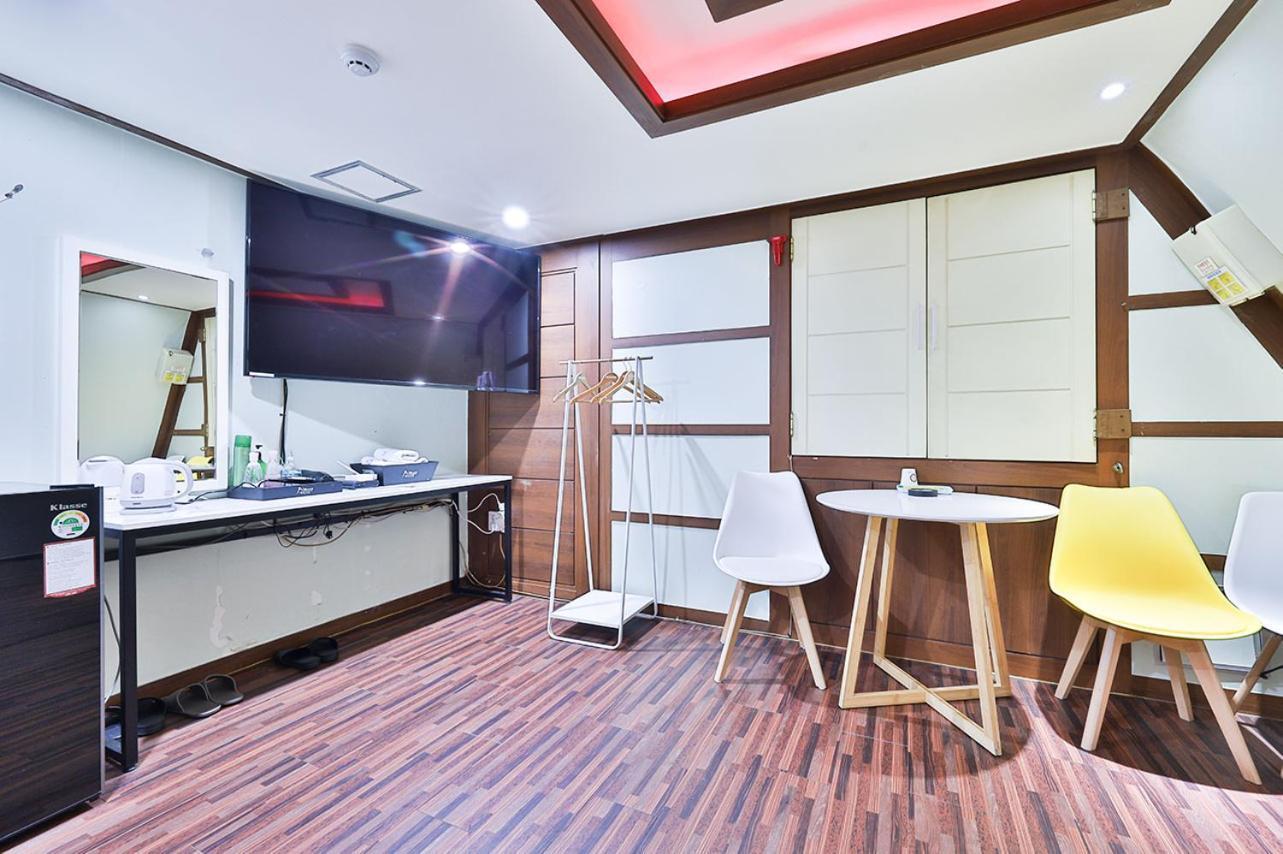 Picasso Motel Séoul Extérieur photo