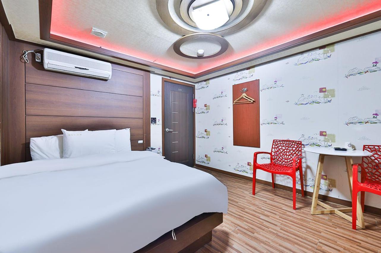 Picasso Motel Séoul Extérieur photo