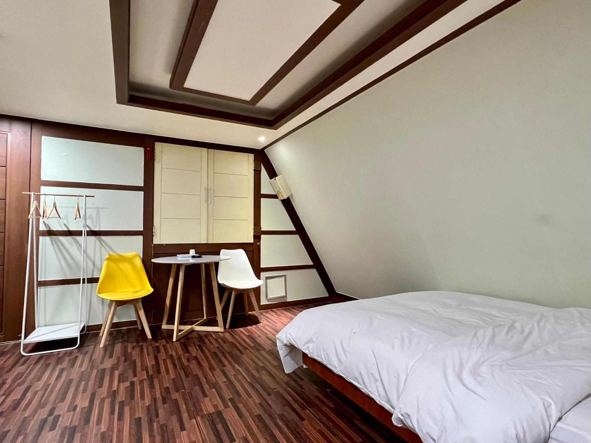 Picasso Motel Séoul Extérieur photo